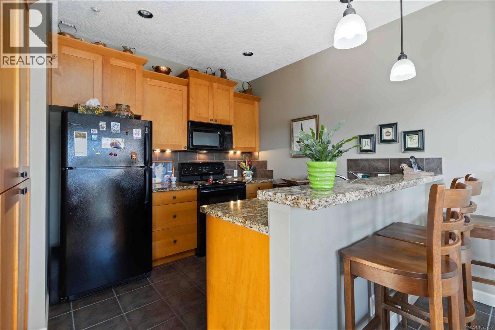 128 6971 West Coast Rd, Sooke