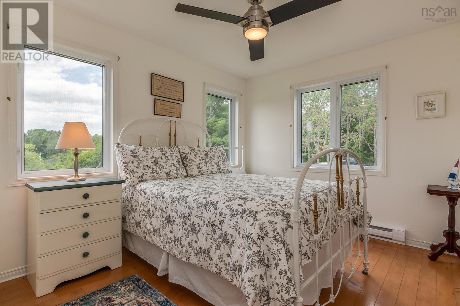 Property 25 of 46 of 37 Orchard Heights