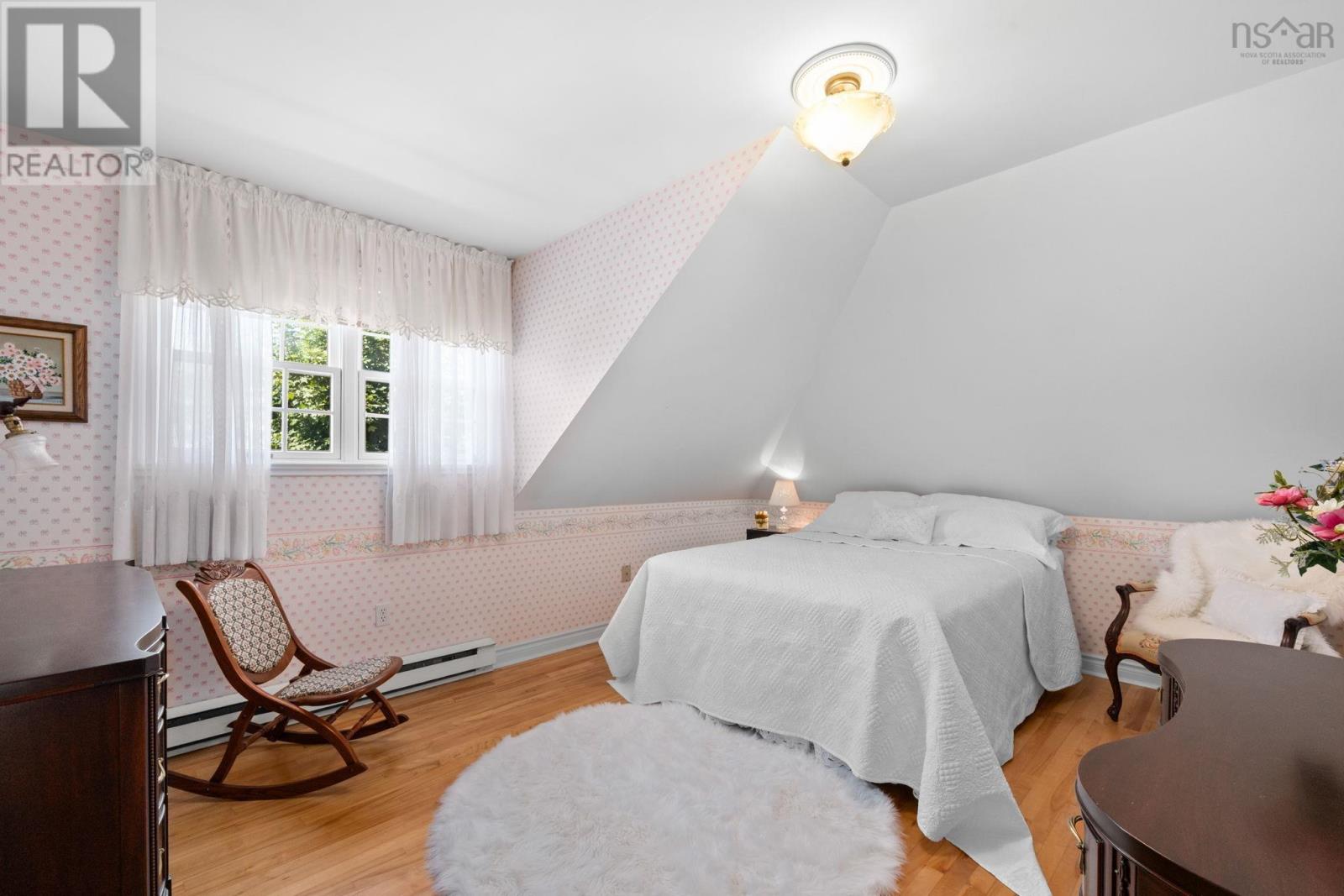 Property 36 of 44 of 940 Young Avenue