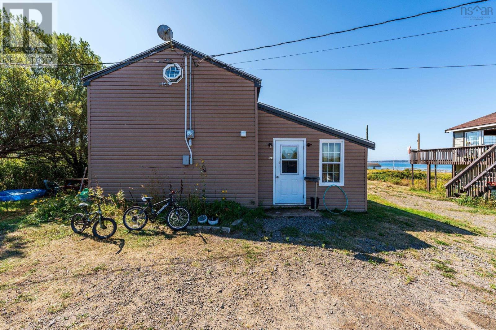 Property 35 of 49 of 171 173 Overcove Road