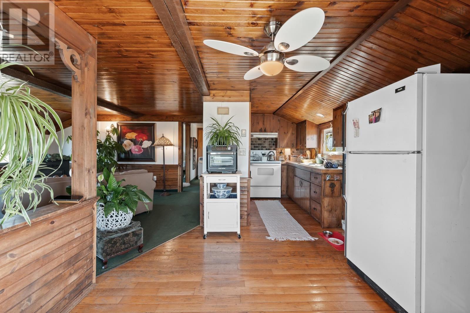 Property 20 of 49 of 171 173 Overcove Road