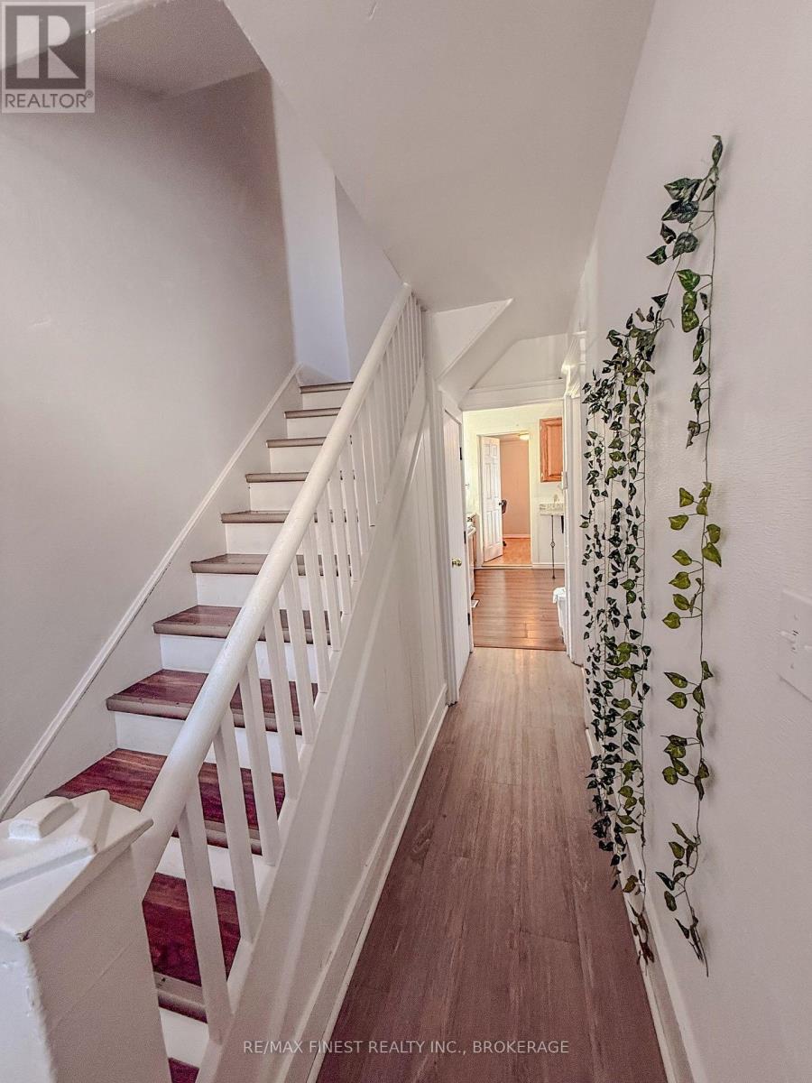 80 MAIN STREET - Photo 5 of 22, Kingston (East of Sir John A. Blvd), Ontario