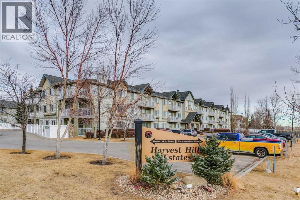 Single Family House for Sale in   Harvest Gold Manor NE Harvest Hills Calgary 