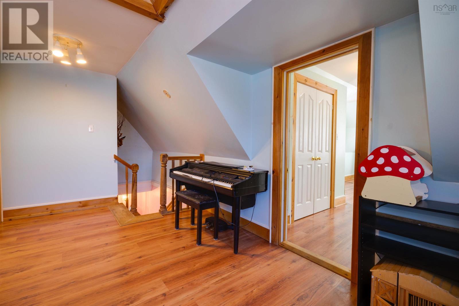 Property 16 of 31 of 1822 Culloden Road