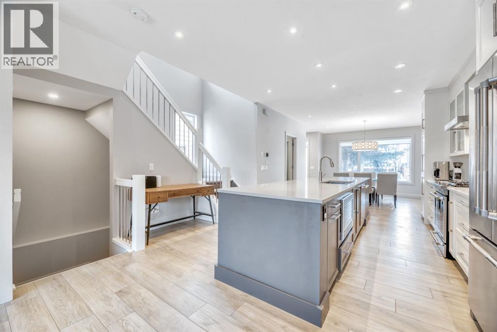 Single Family House for Sale in   Avenue NE Renfrew Calgary 