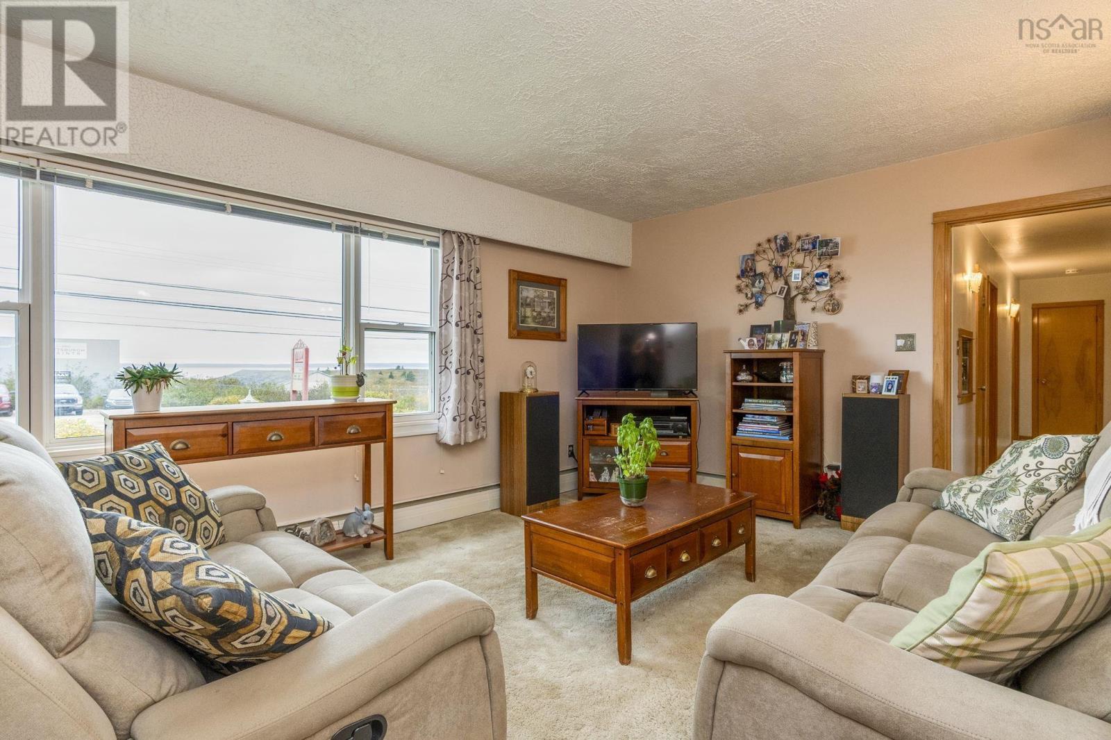 Property 12 of 40 of 1358 Hwy 1