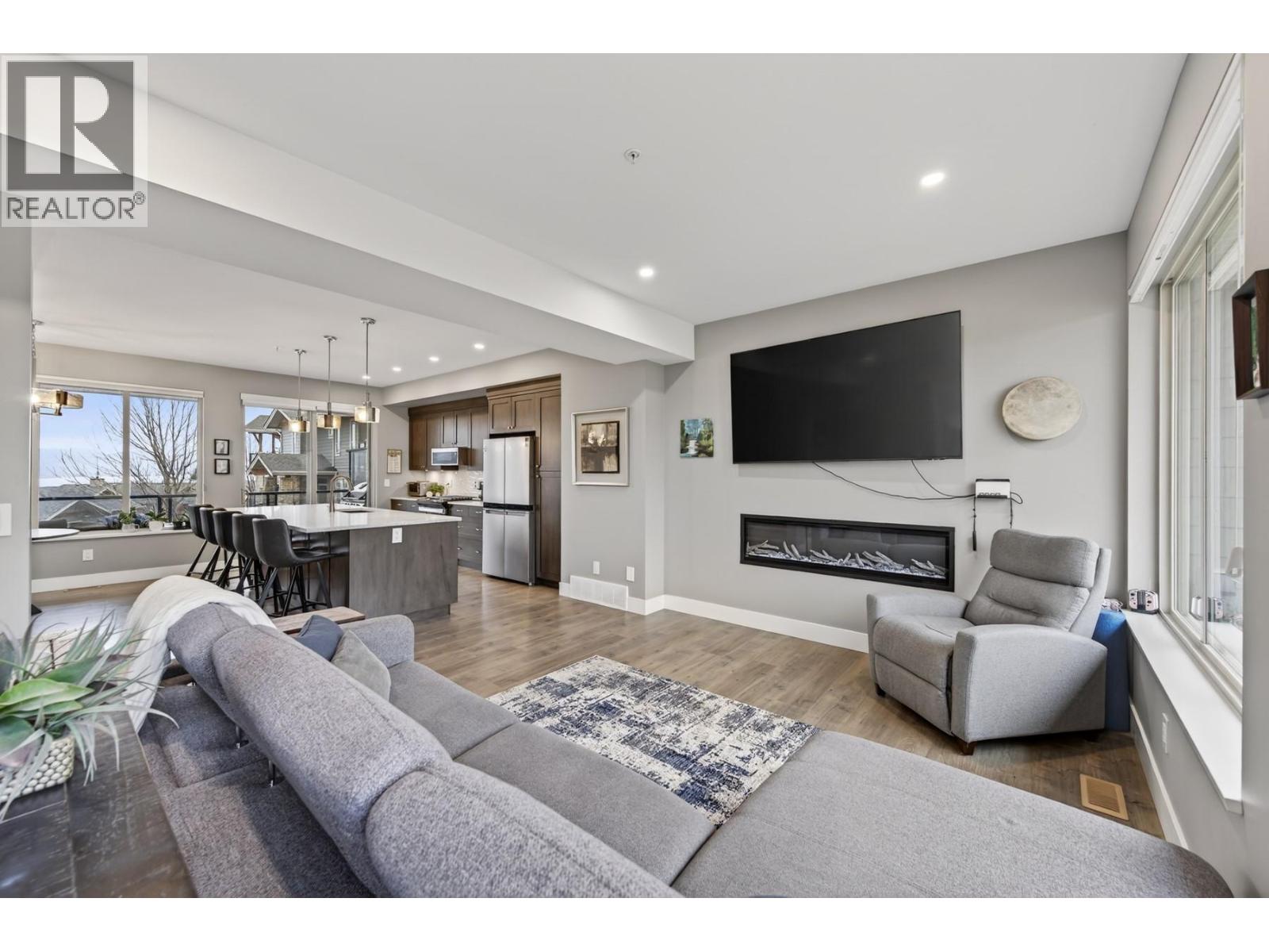 130 COLEBROOK Road Unit# 50, Kamloops