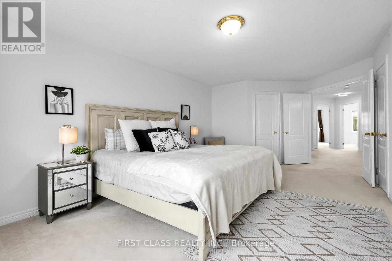 #36 8 TOWNWOOD DRIVE - 21