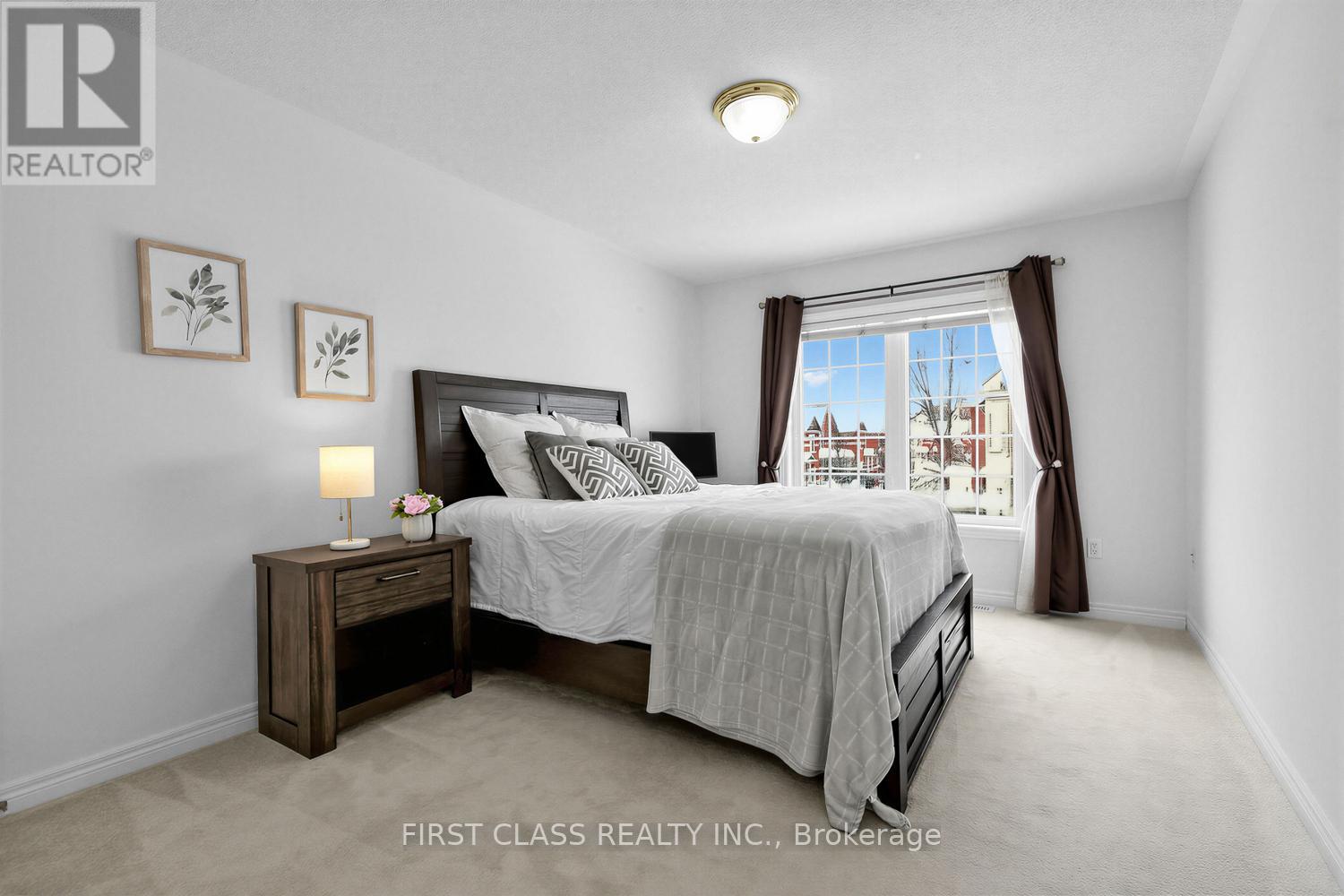 #36 8 TOWNWOOD DRIVE - 26