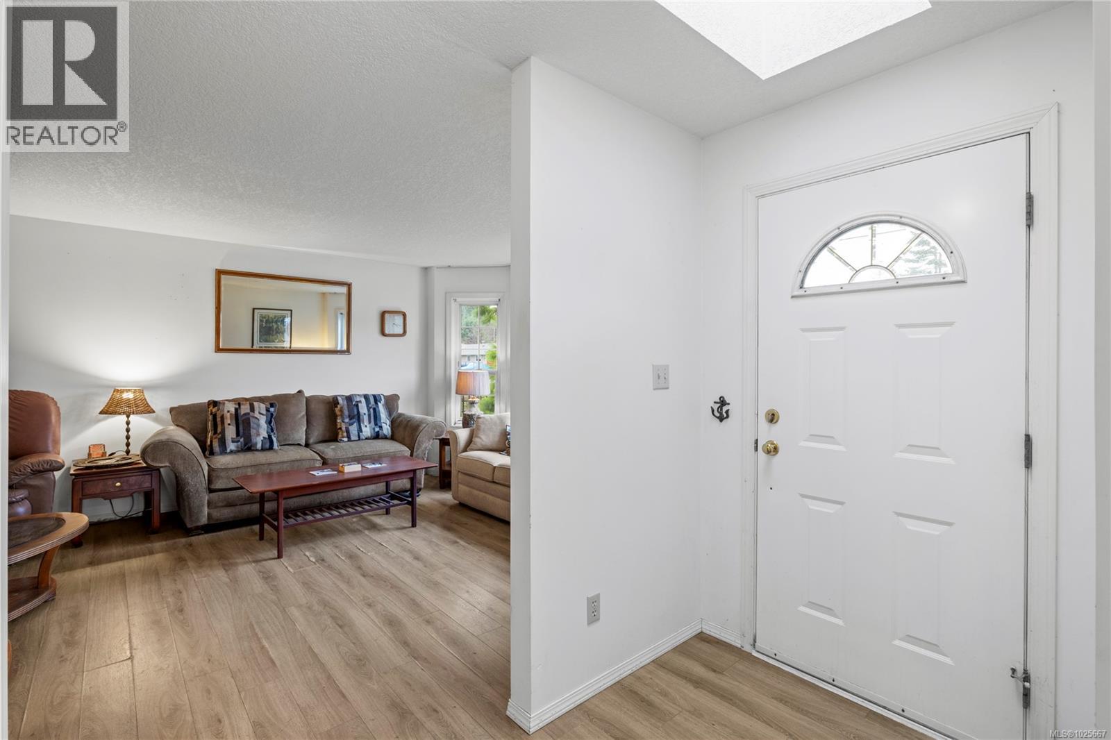 513 Rowan Dr, Qualicum Beach