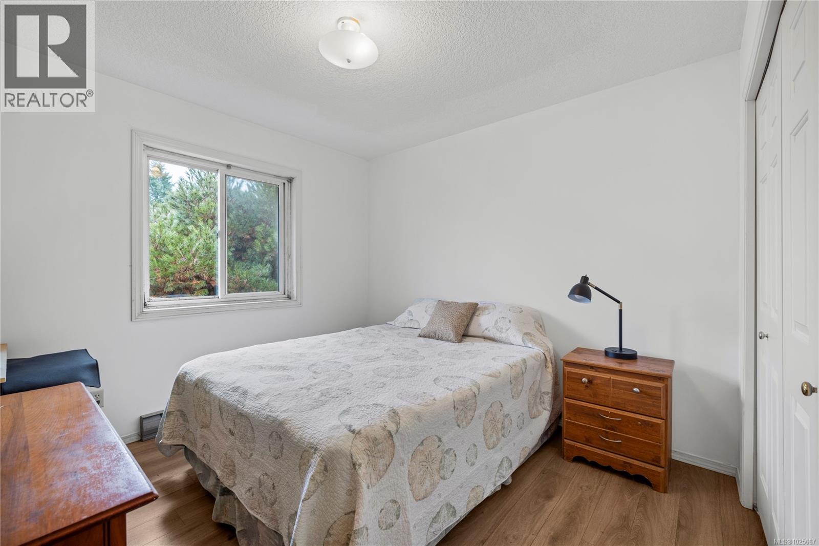 513 Rowan Dr, Qualicum Beach