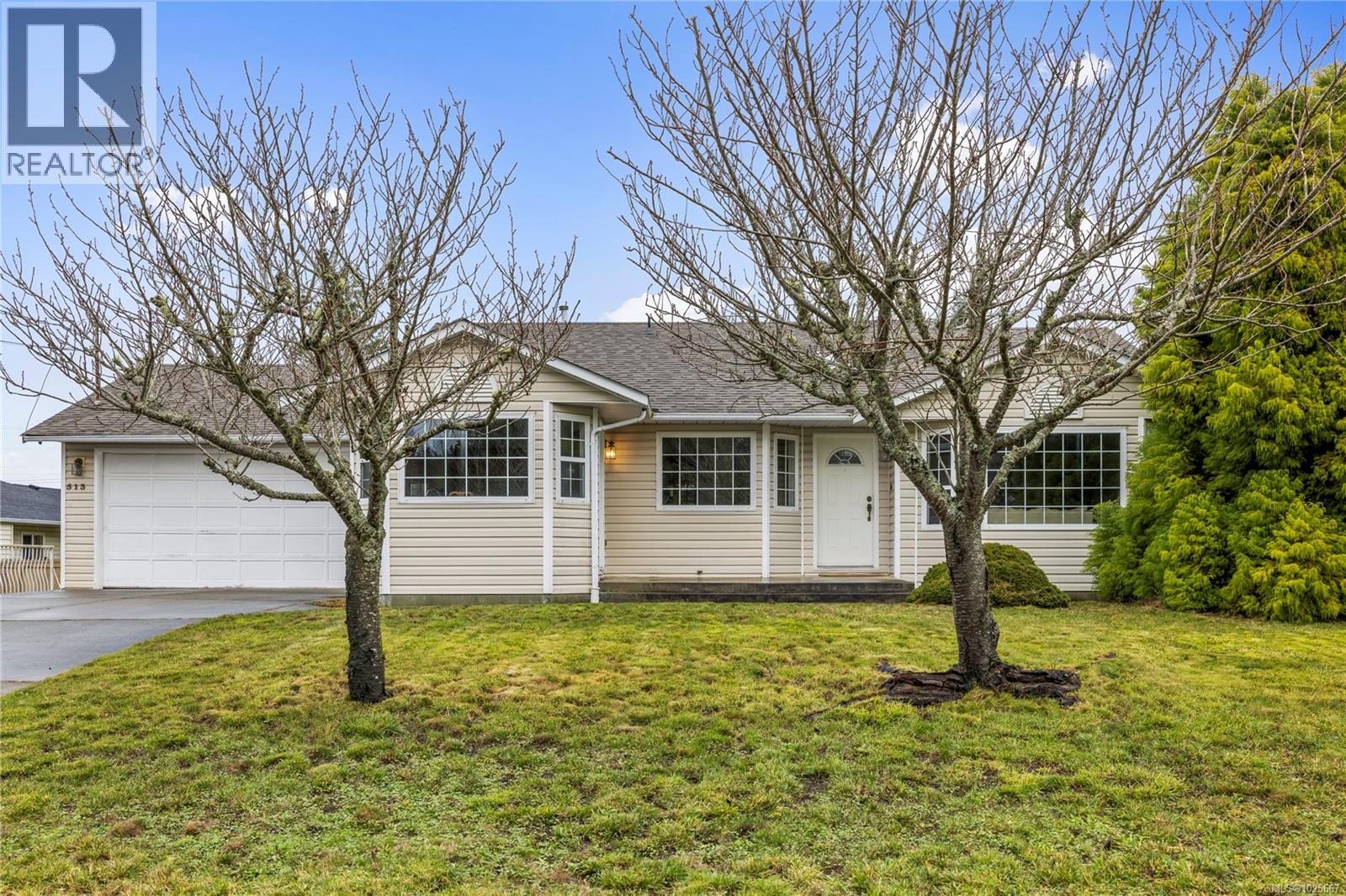 513 Rowan Dr, Qualicum Beach