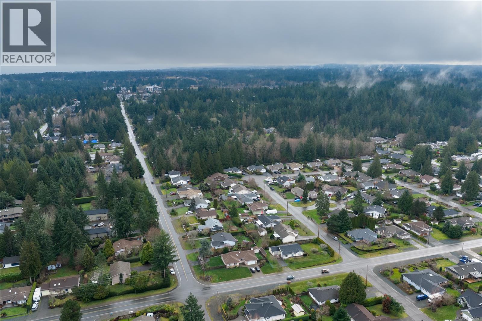 513 Rowan Dr, Qualicum Beach