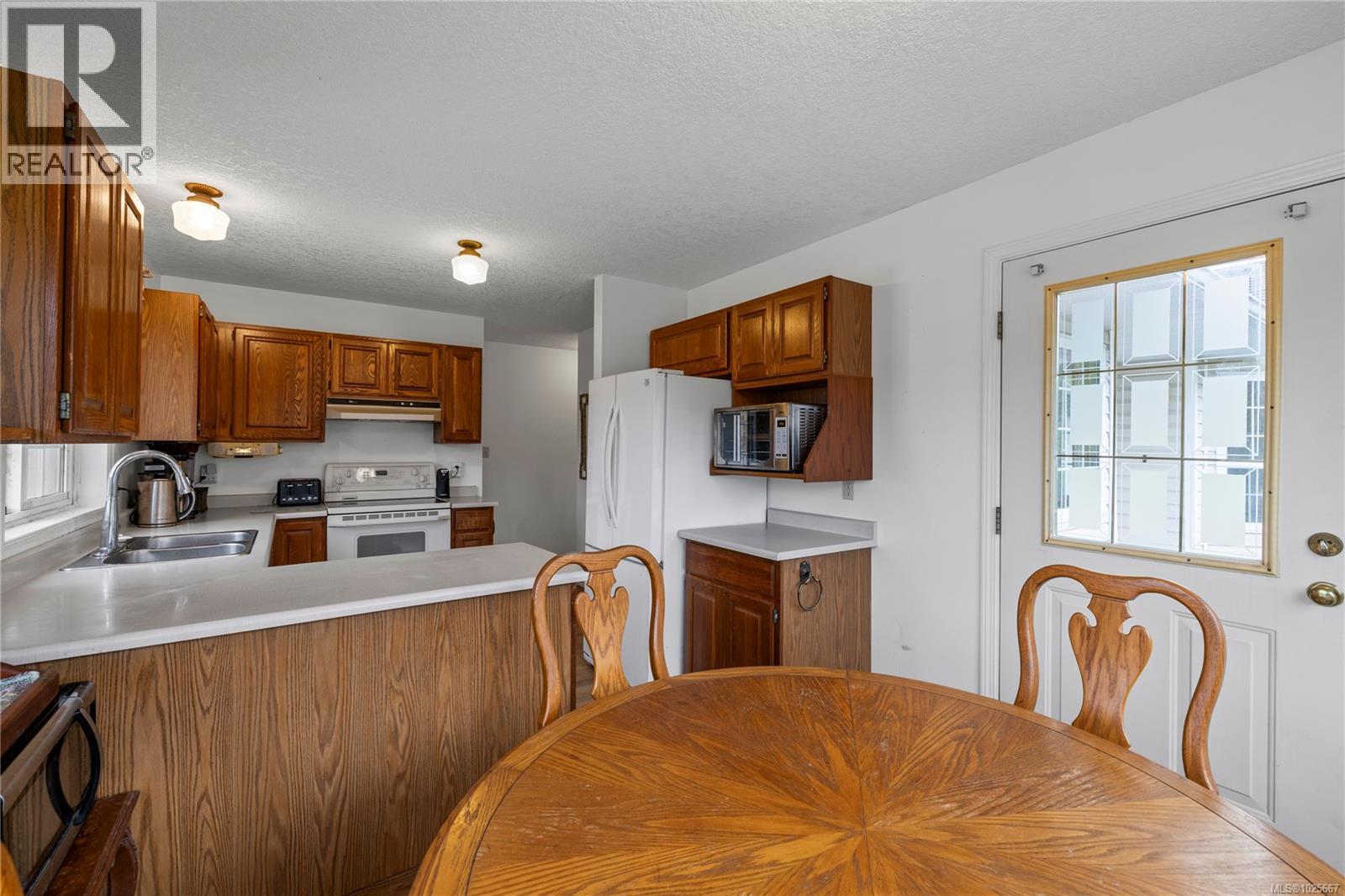 513 Rowan Dr, Qualicum Beach