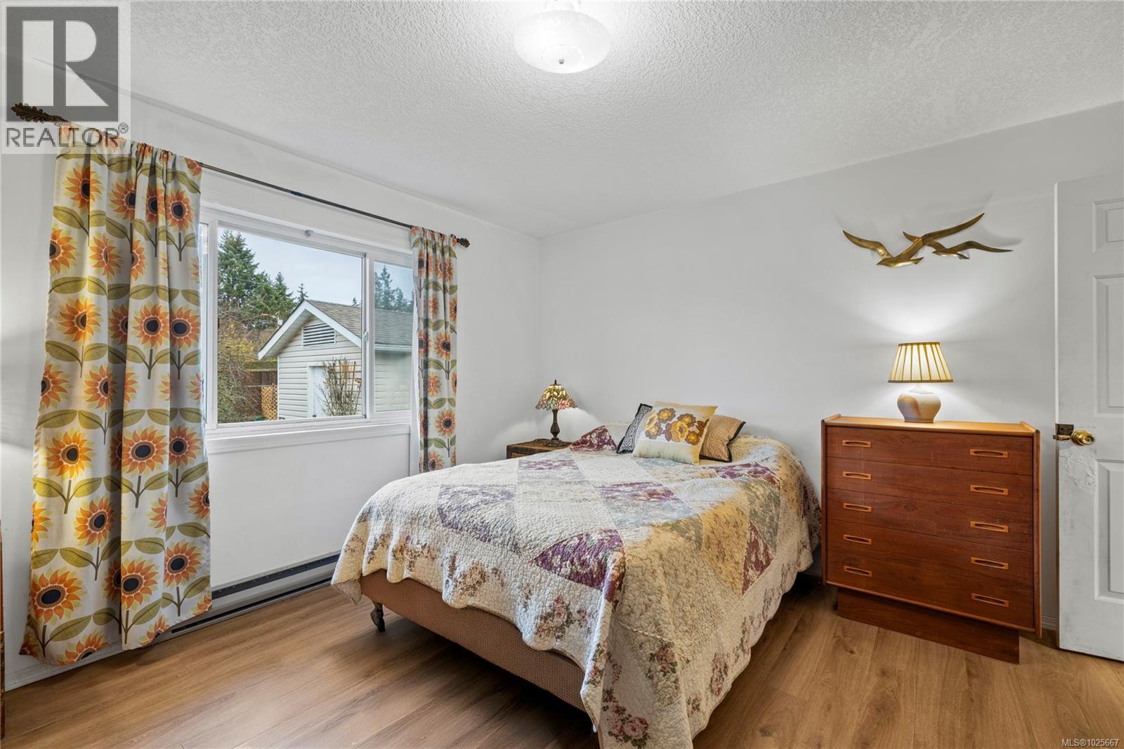 513 Rowan Dr, Qualicum Beach