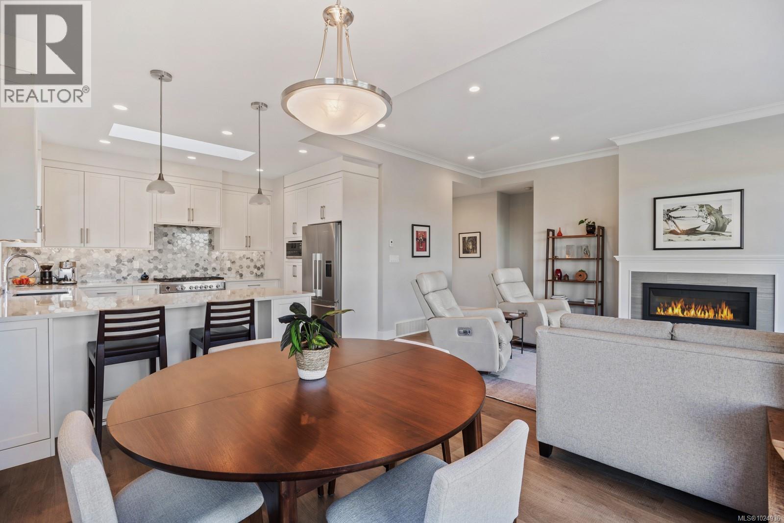 1376 Crown Isle Blvd, Courtenay