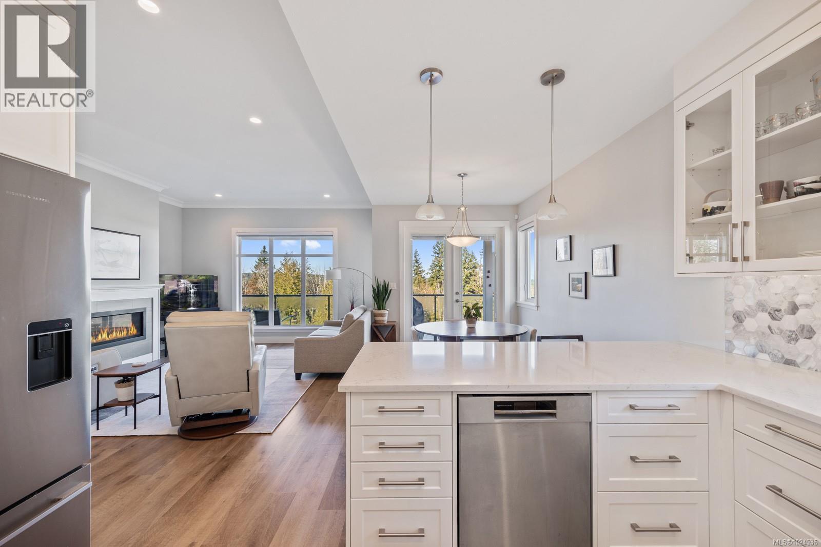 1376 Crown Isle Blvd, Courtenay