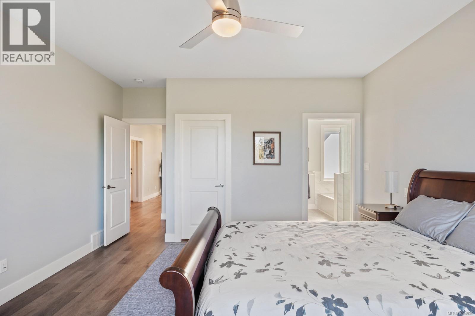 1376 Crown Isle Blvd, Courtenay