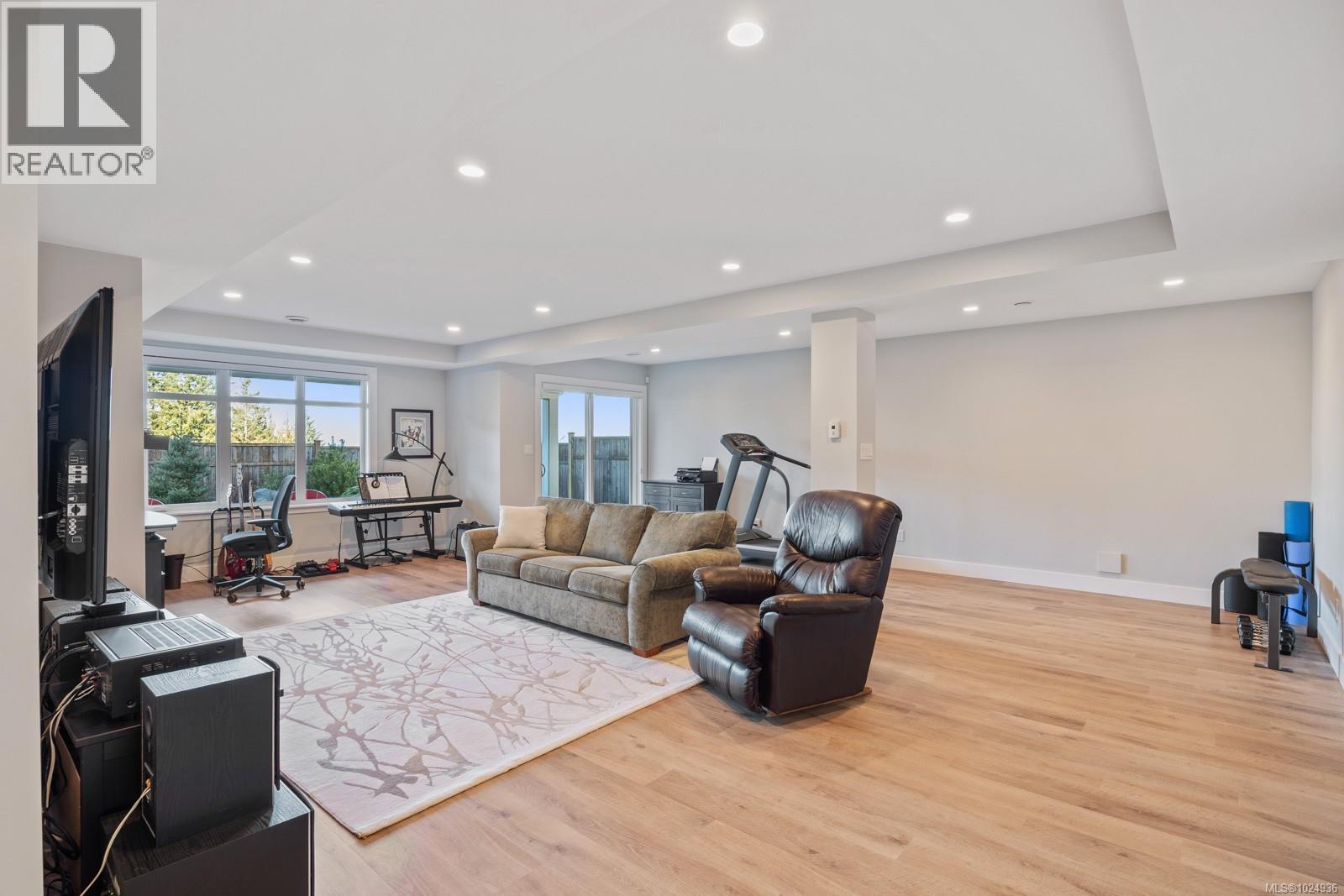 1376 Crown Isle Blvd, Courtenay