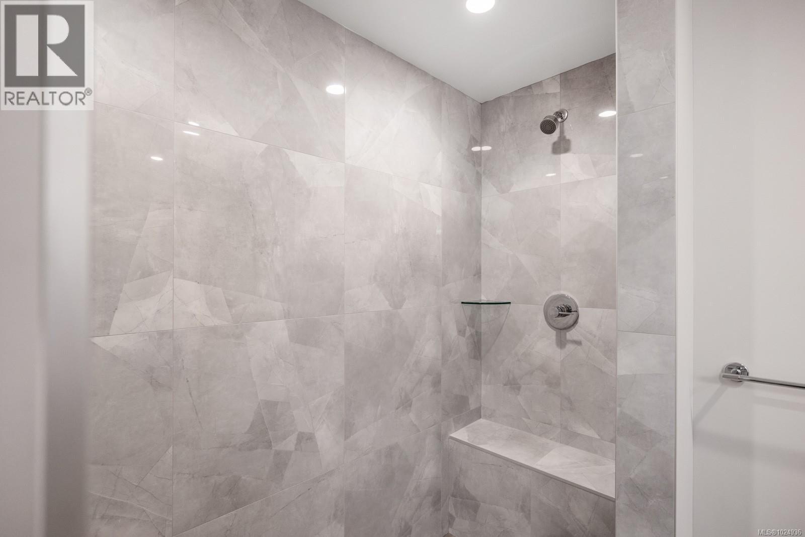 1376 Crown Isle Blvd, Courtenay