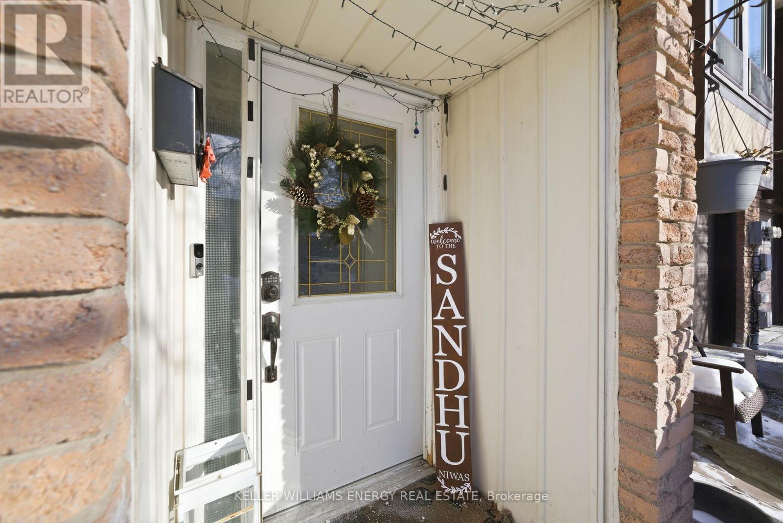 W28 - 220 ORMOND DRIVE - Photo 3 of 43, Oshawa (Samac), Ontario