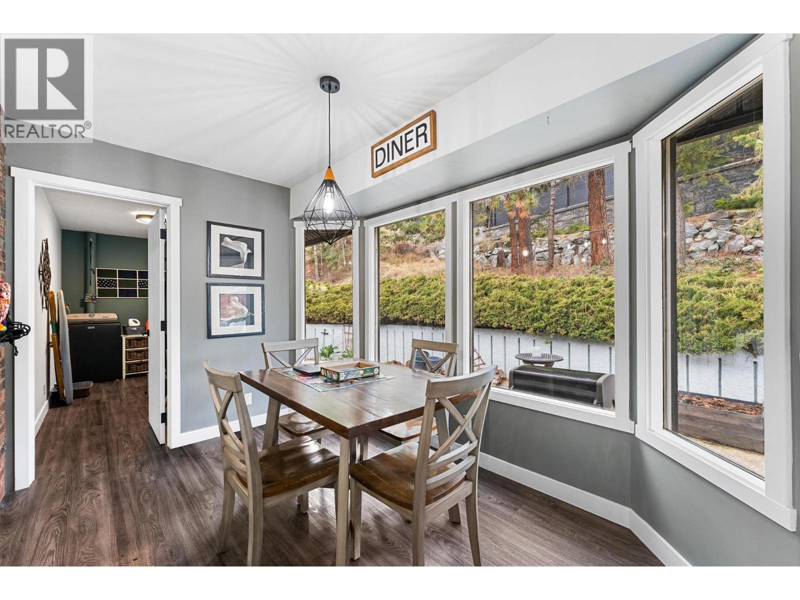  1642 Griffiths Place, West Kelowna