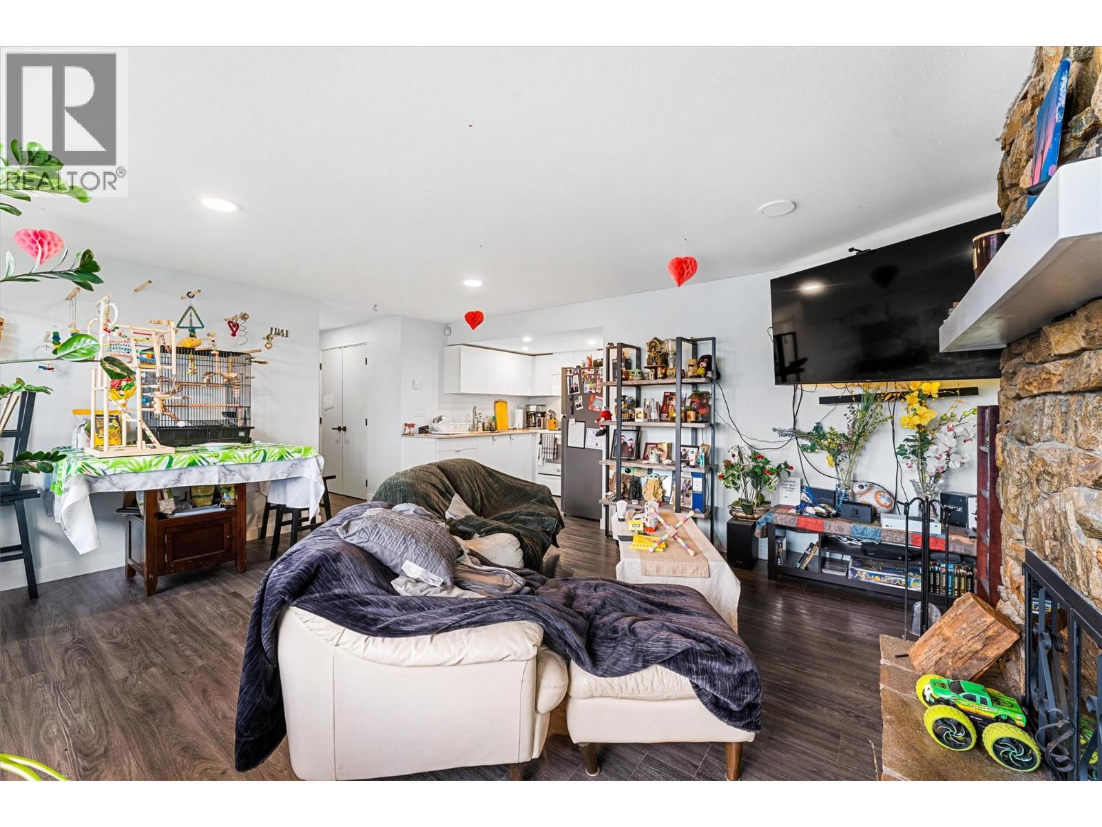  1642 Griffiths Place, West Kelowna