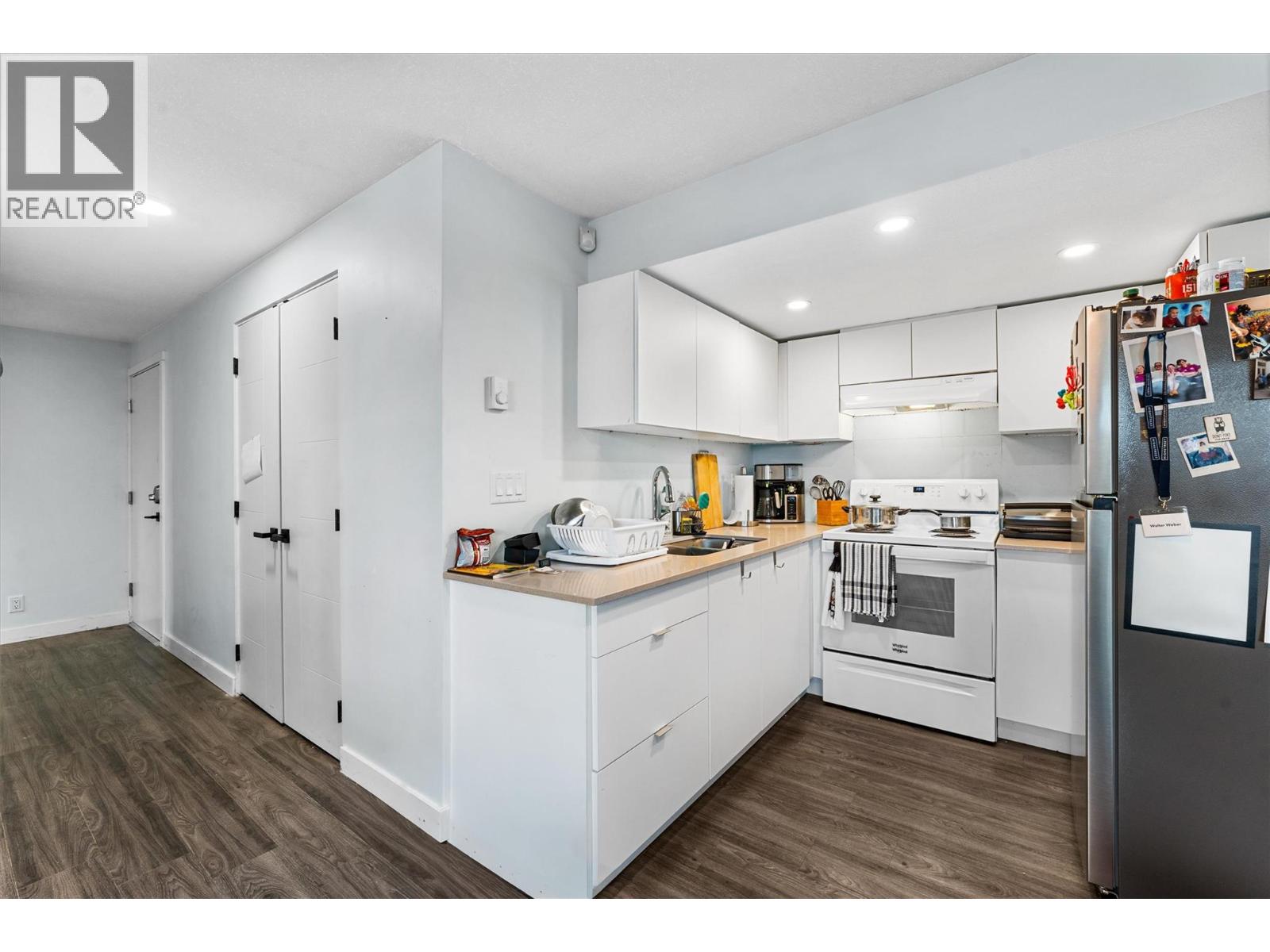  1642 Griffiths Place, West Kelowna