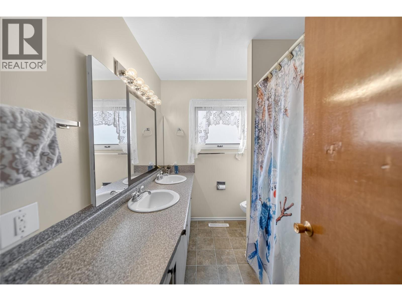 1209 3rd Avenue S, Cranbrook