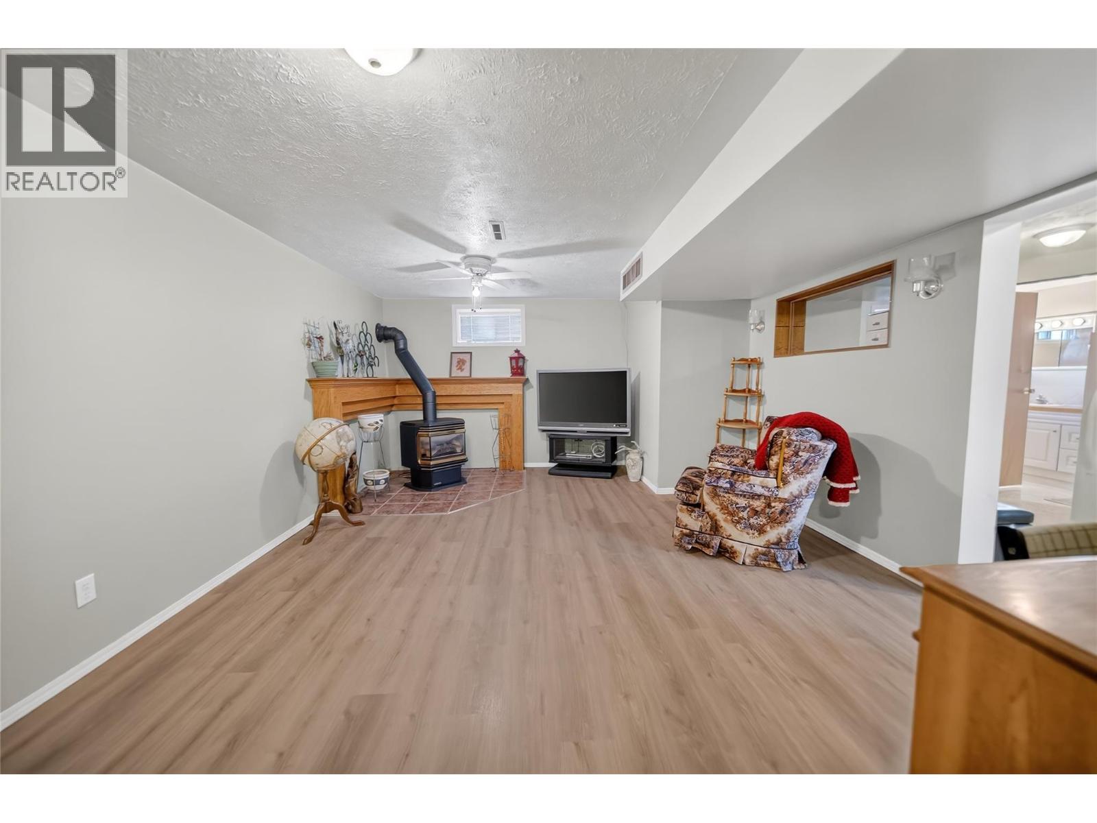 1209 3rd Avenue S, Cranbrook