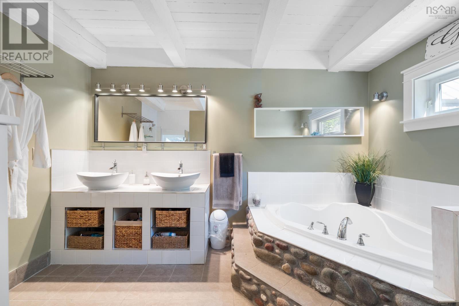 Property 25 of 45 of 141/143 Timberland Road