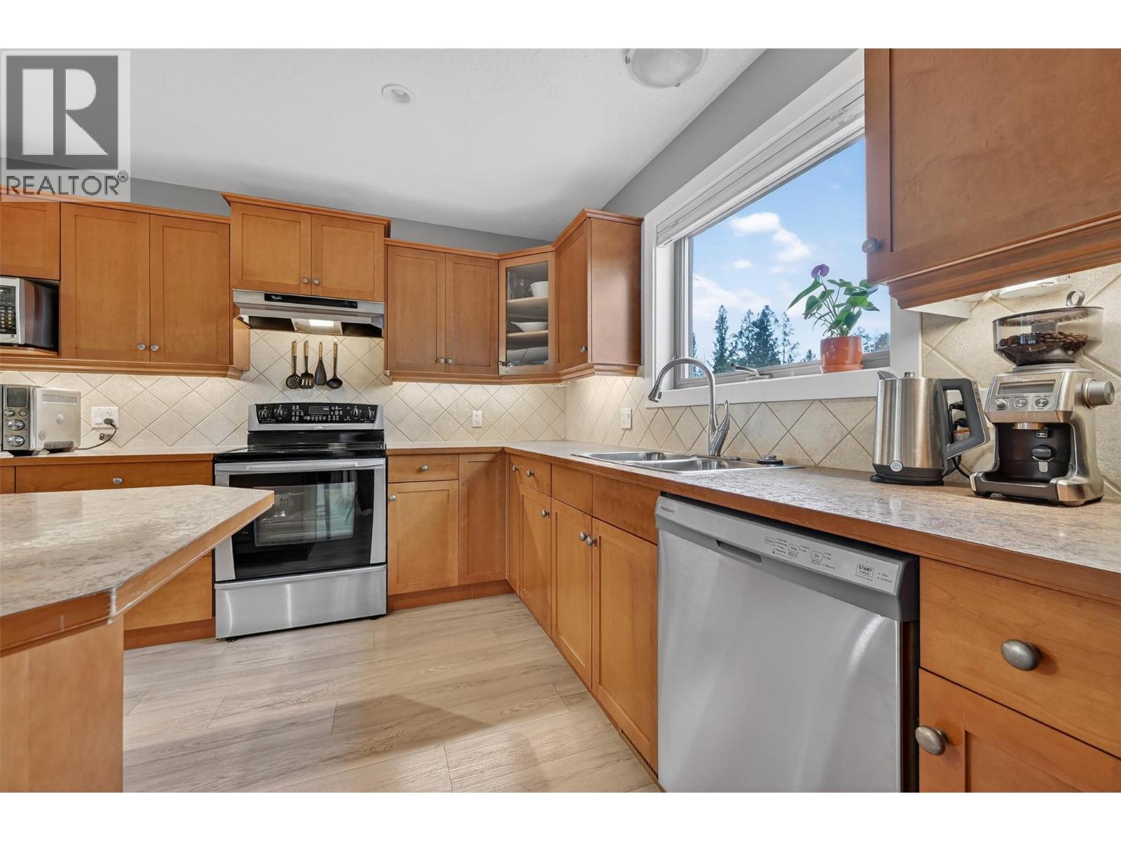 130 11TH Avenue Unit# 6, Invermere