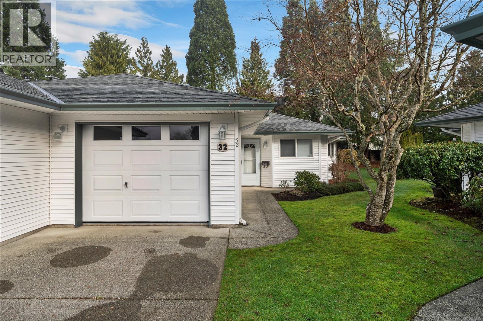 #32 396 Harrogate Rd - 35