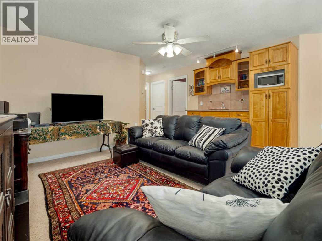 Single Family House Bungalow for Sale in   Avenue S Victoria Park Lethbridge 