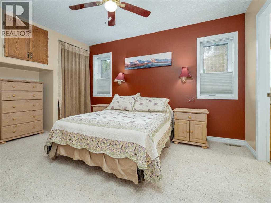 Single Family House Bungalow for Sale in   Avenue S Victoria Park Lethbridge 