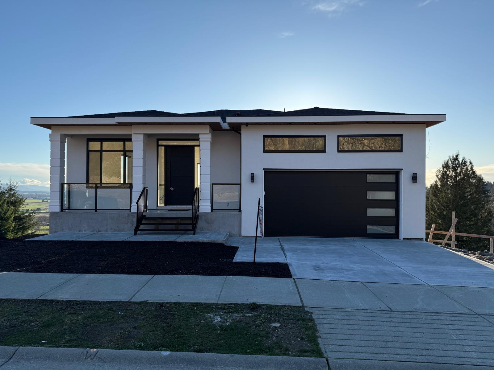 35656 CANTERBURY AVENUE, Abbotsford