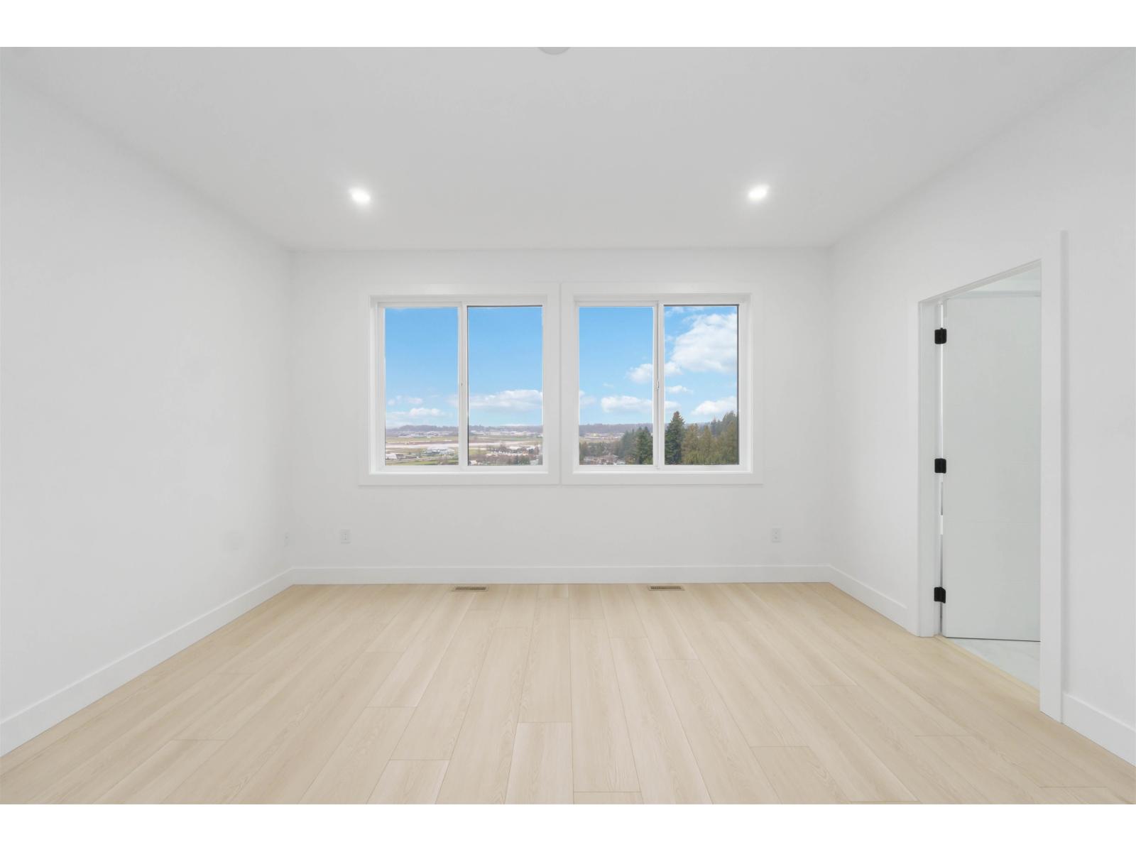 35656 CANTERBURY AVENUE, Abbotsford