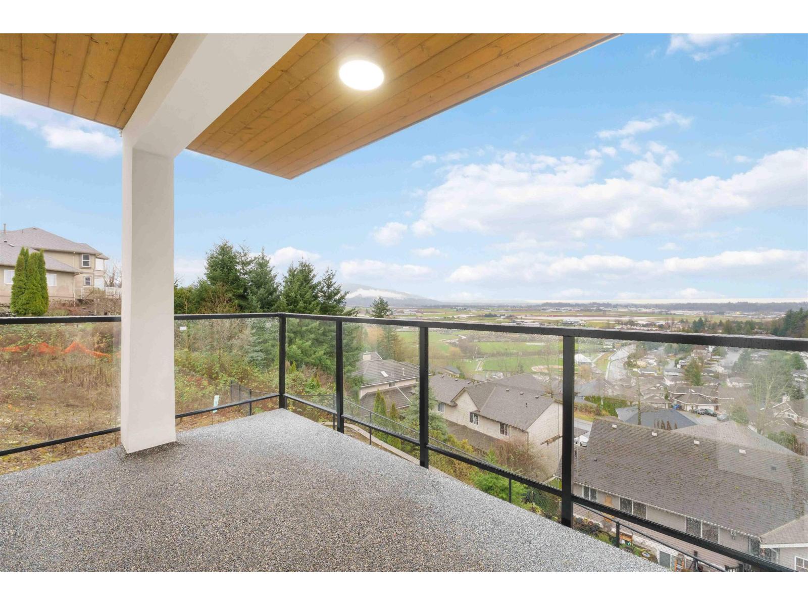 35656 CANTERBURY AVENUE, Abbotsford