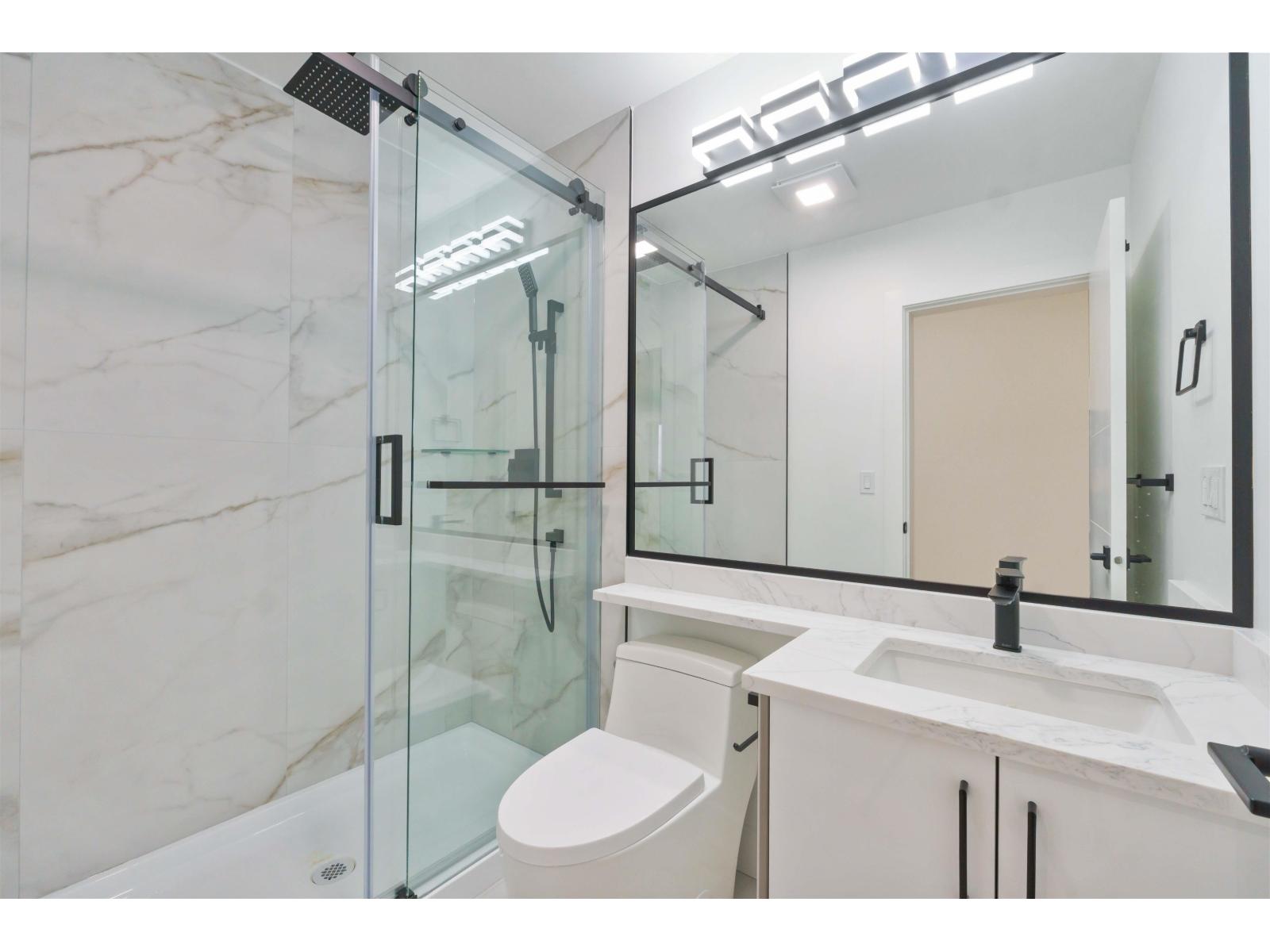 35656 CANTERBURY AVENUE, Abbotsford