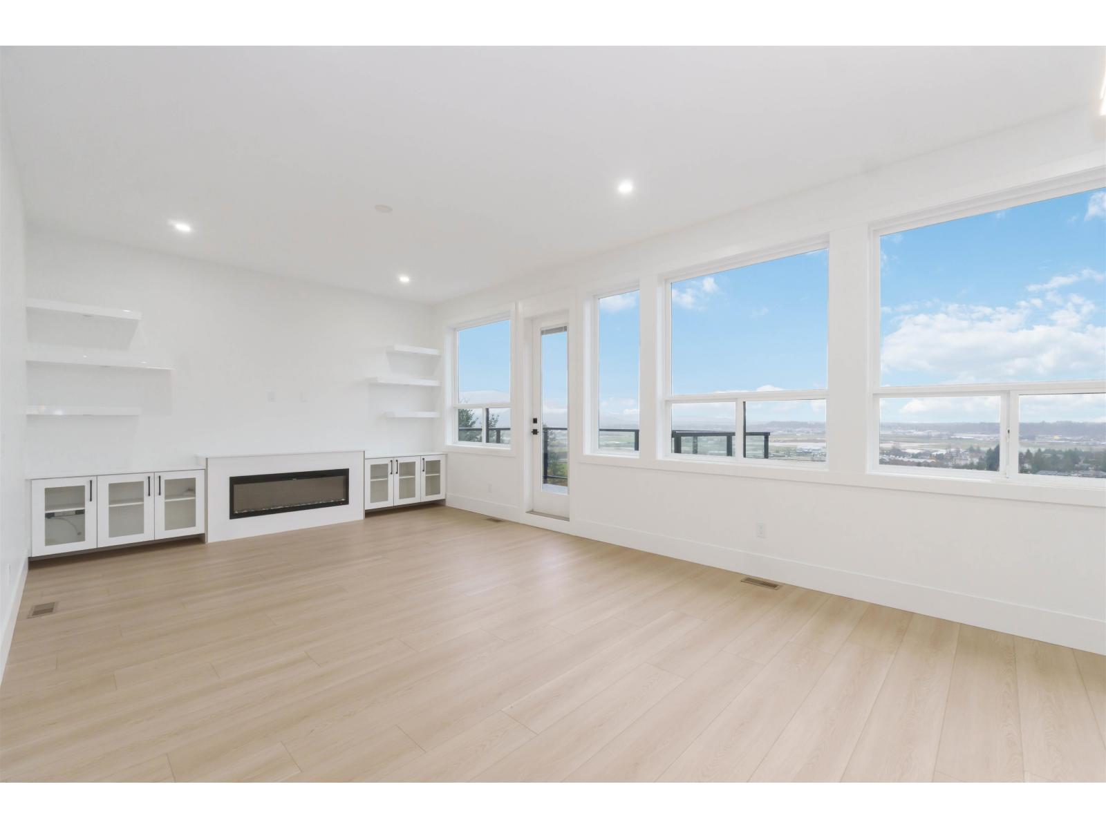 35656 CANTERBURY AVENUE, Abbotsford