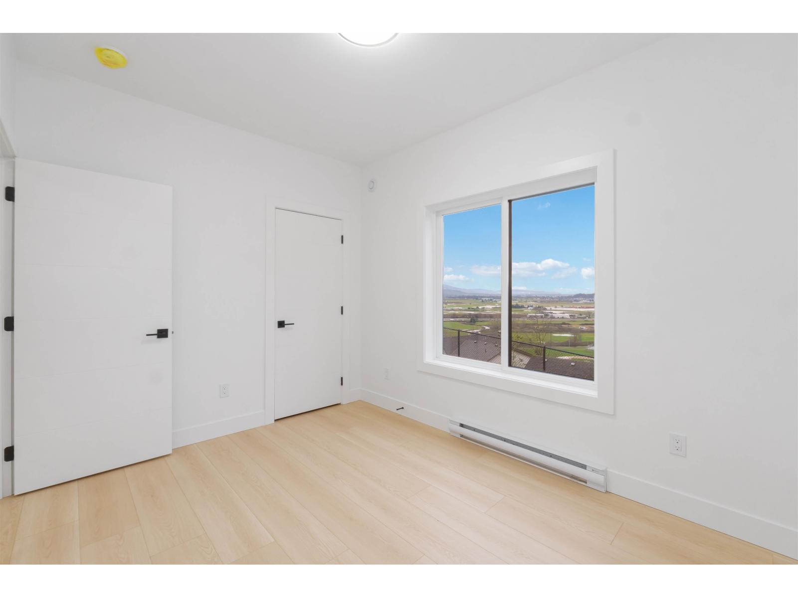 35656 CANTERBURY AVENUE, Abbotsford