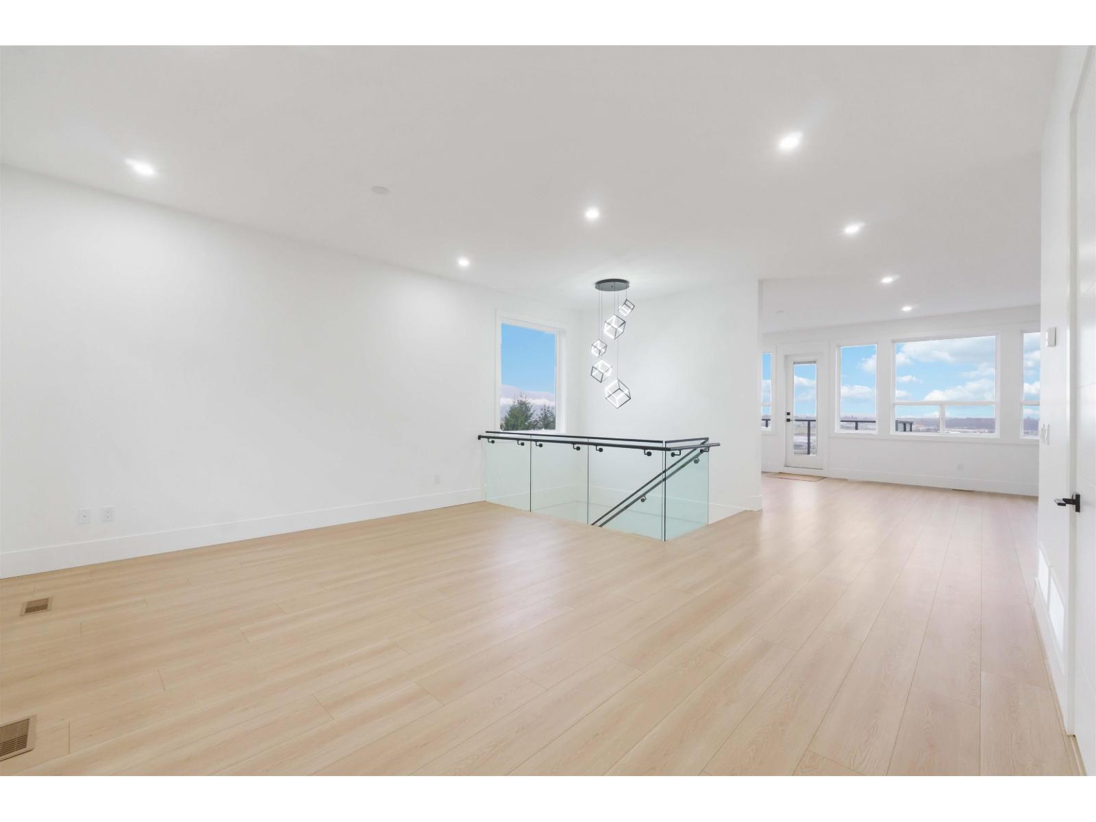 35656 CANTERBURY AVENUE, Abbotsford