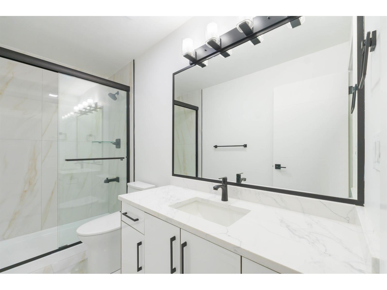 35656 CANTERBURY AVENUE, Abbotsford