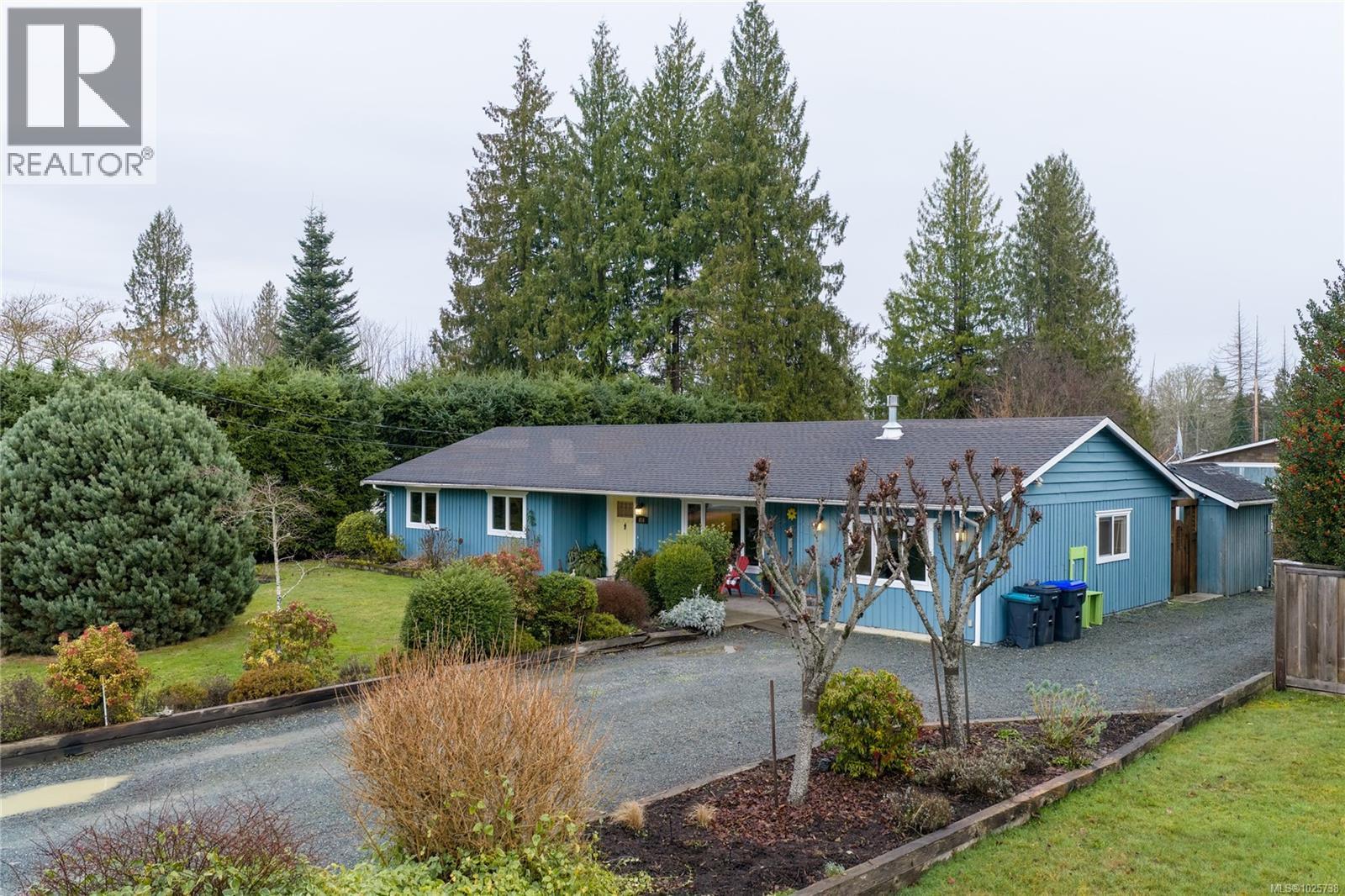 816 Woodland Dr, Parksville