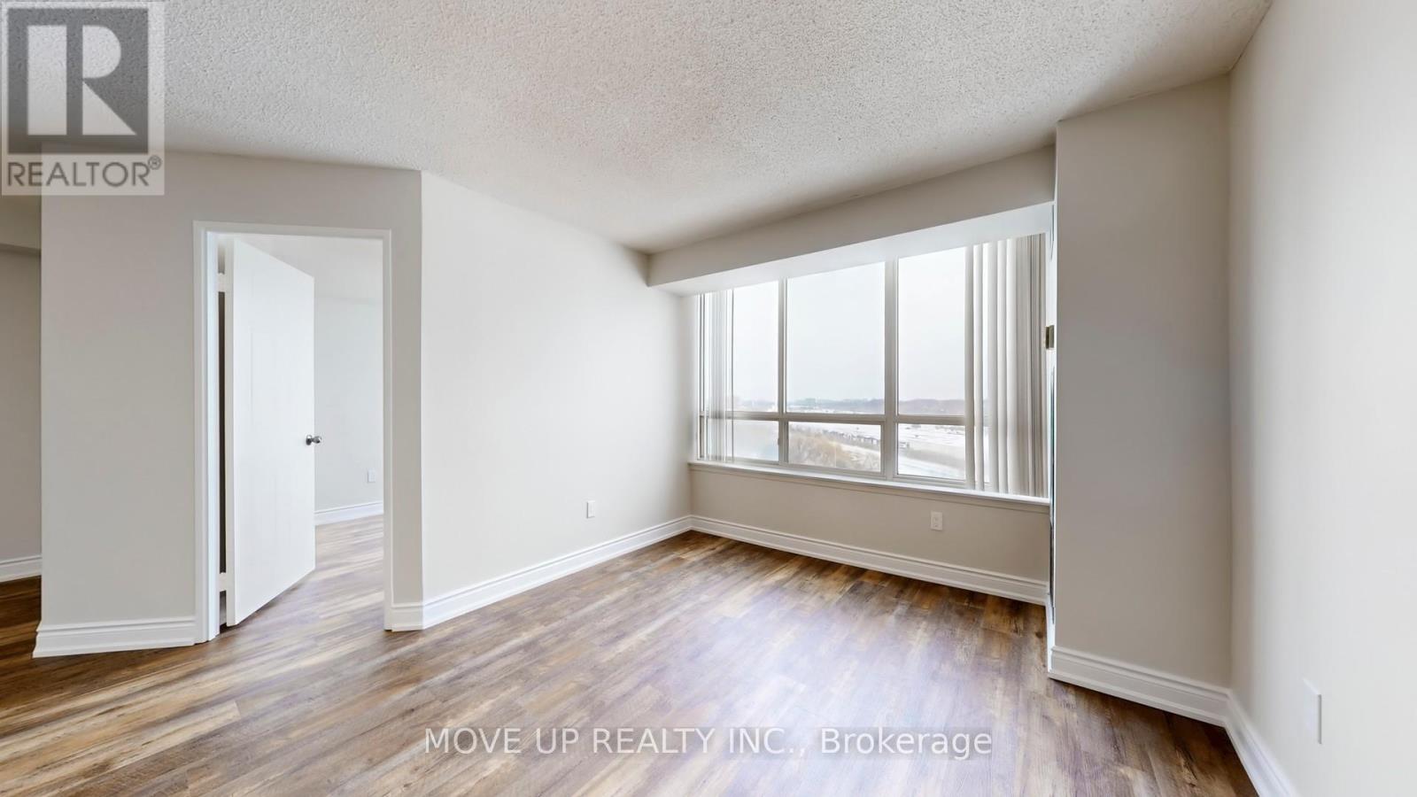 #1511 5 GREYSTONE WALK DRIVE - 5