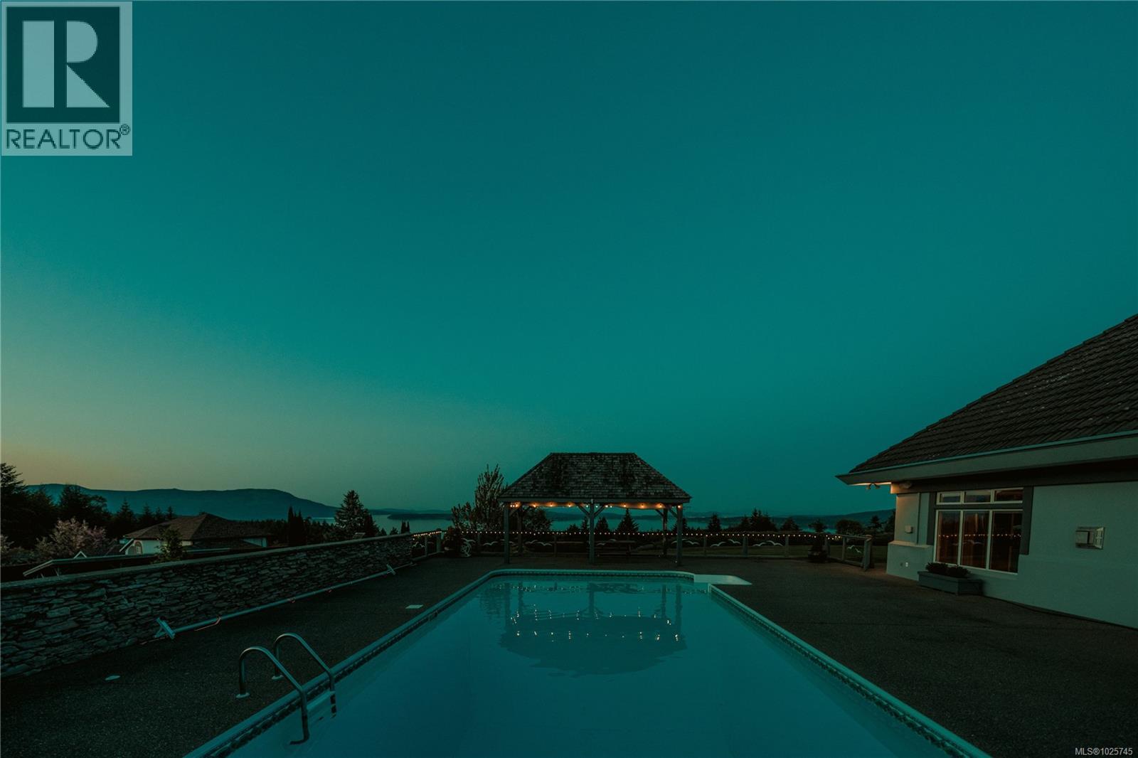 2321 Boulding Rd - Photo 2 of 83, Mill Bay, British Columbia