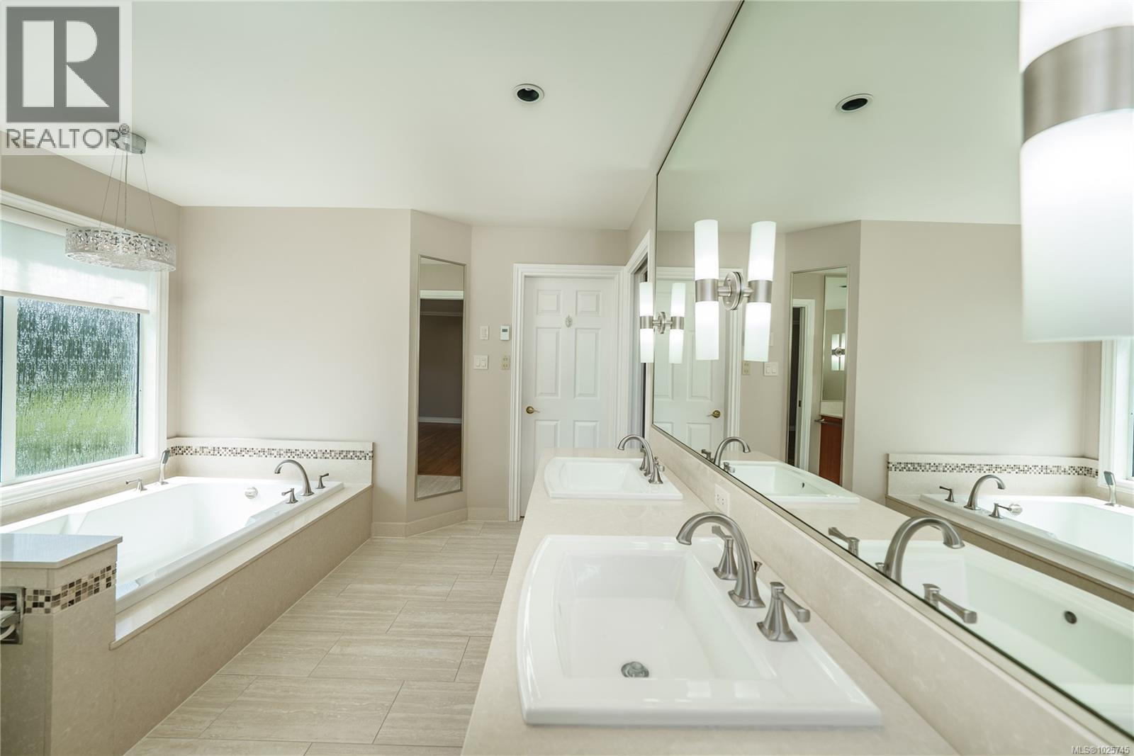  2321 Boulding Road, Mill Bay