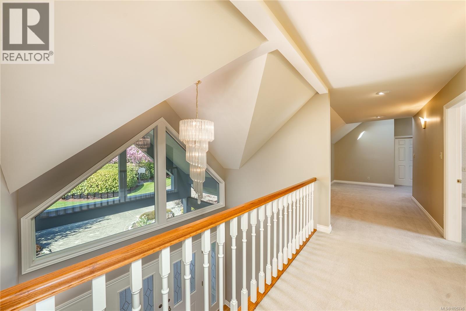2321 Boulding Rd - 45