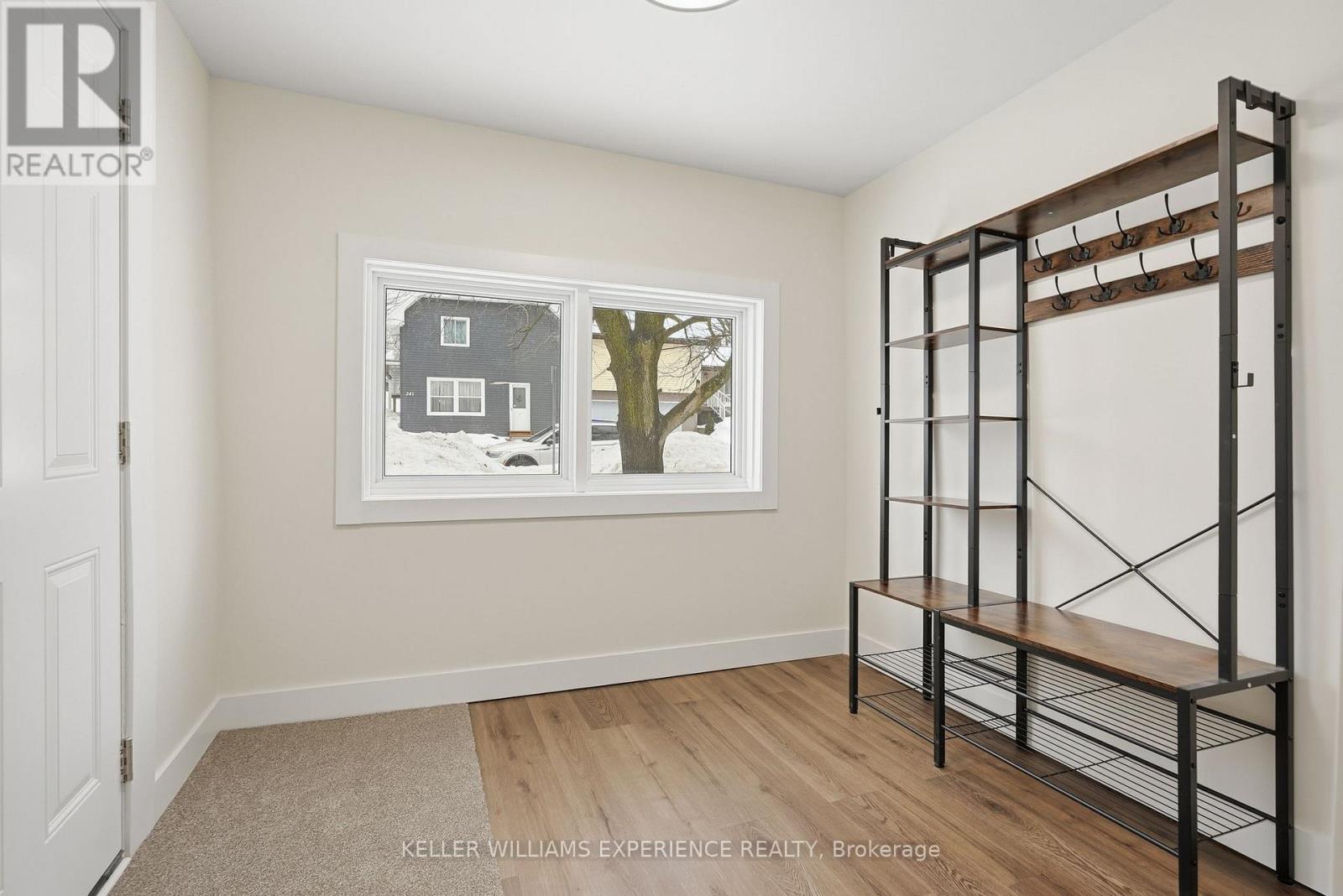 240 RUBY STREET - Photo 5 of 39, Midland, Ontario