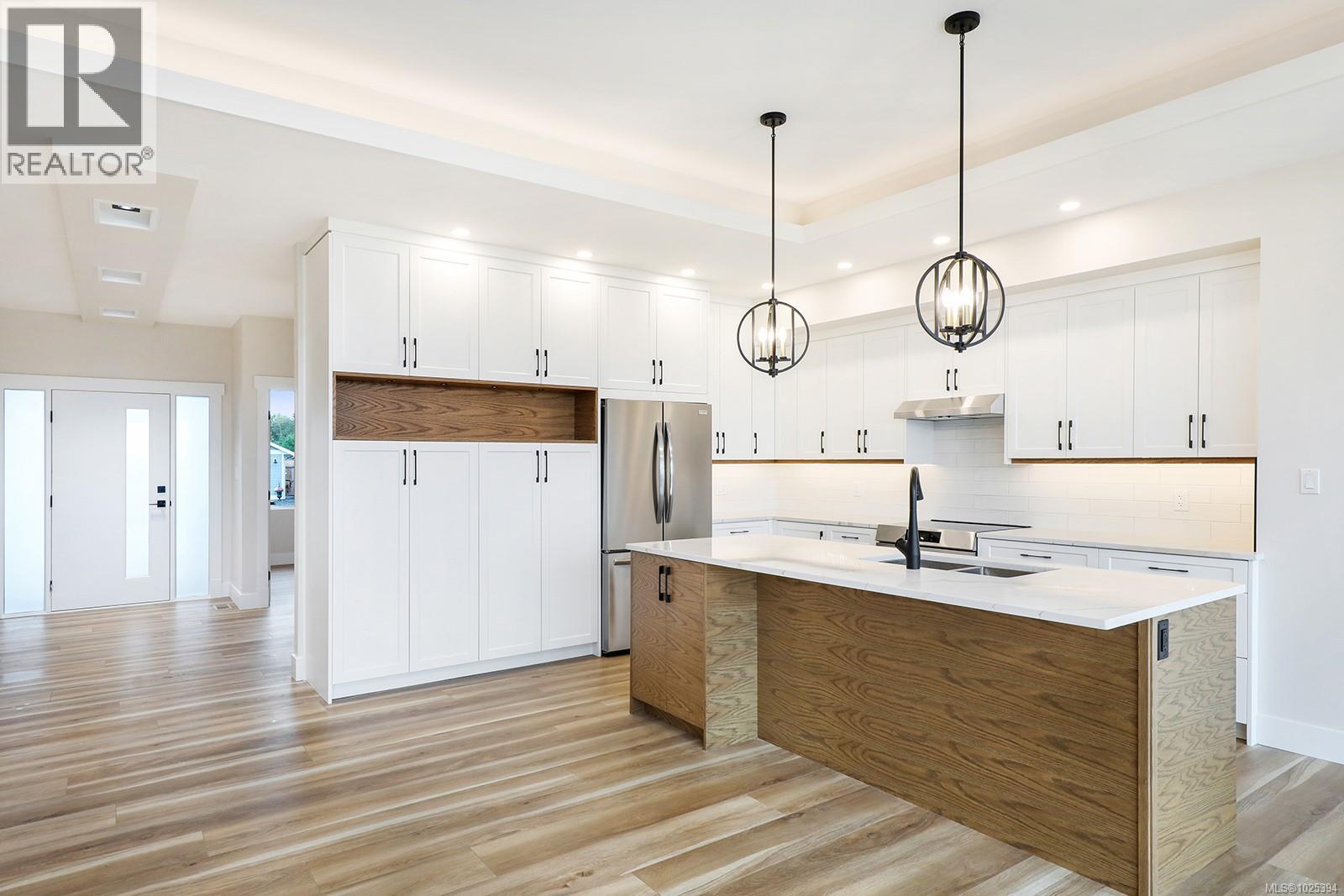 3287 EAGLEVIEW CRES - 8